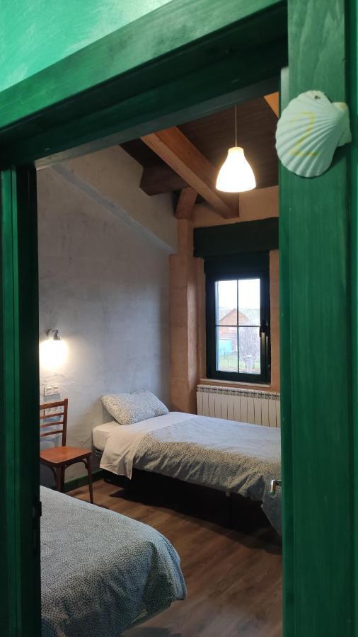 Albergue De Peregrinos Casa Flor Murias de Rechivaldo Kültér fotó